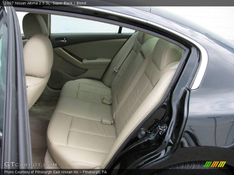 Super Black / Blond 2007 Nissan Altima 2.5 SL