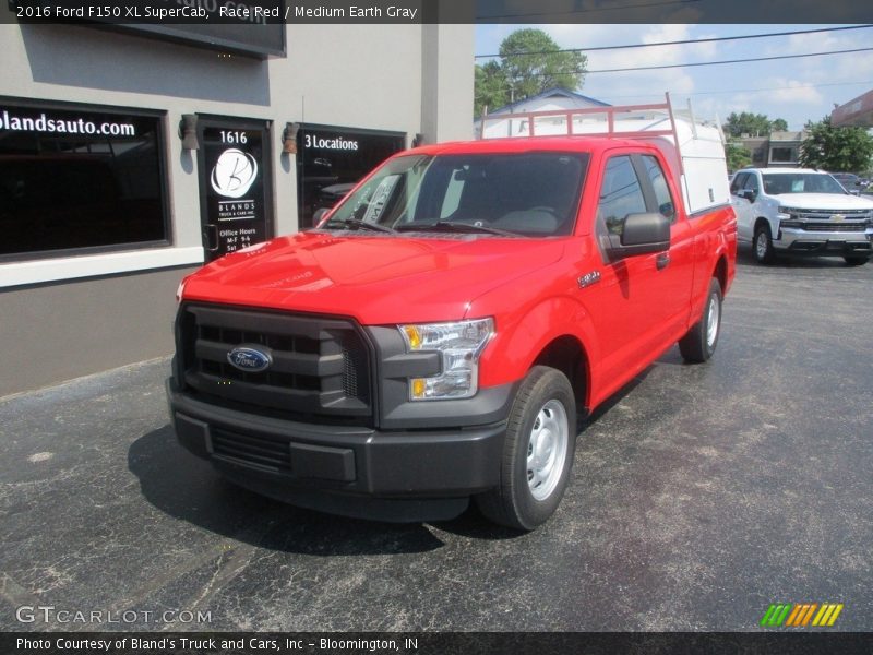 Race Red / Medium Earth Gray 2016 Ford F150 XL SuperCab