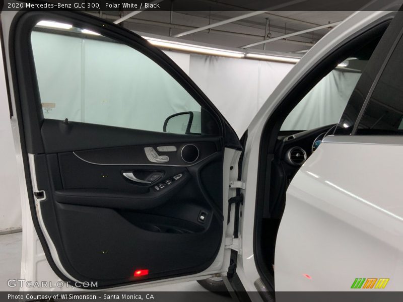 Polar White / Black 2020 Mercedes-Benz GLC 300
