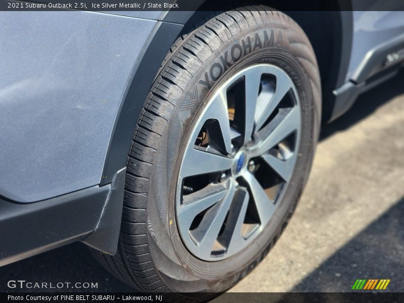 Ice Silver Metallic / Slate Black 2021 Subaru Outback 2.5i