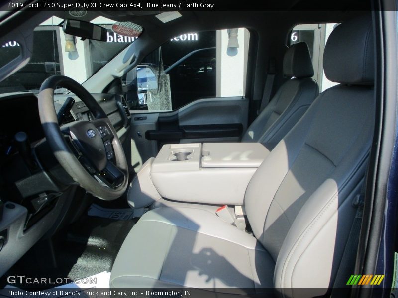 Blue Jeans / Earth Gray 2019 Ford F250 Super Duty XL Crew Cab 4x4
