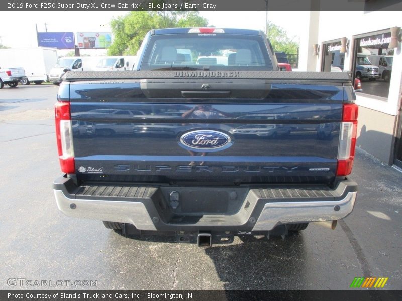 Blue Jeans / Earth Gray 2019 Ford F250 Super Duty XL Crew Cab 4x4