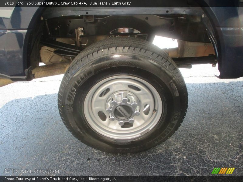 Blue Jeans / Earth Gray 2019 Ford F250 Super Duty XL Crew Cab 4x4