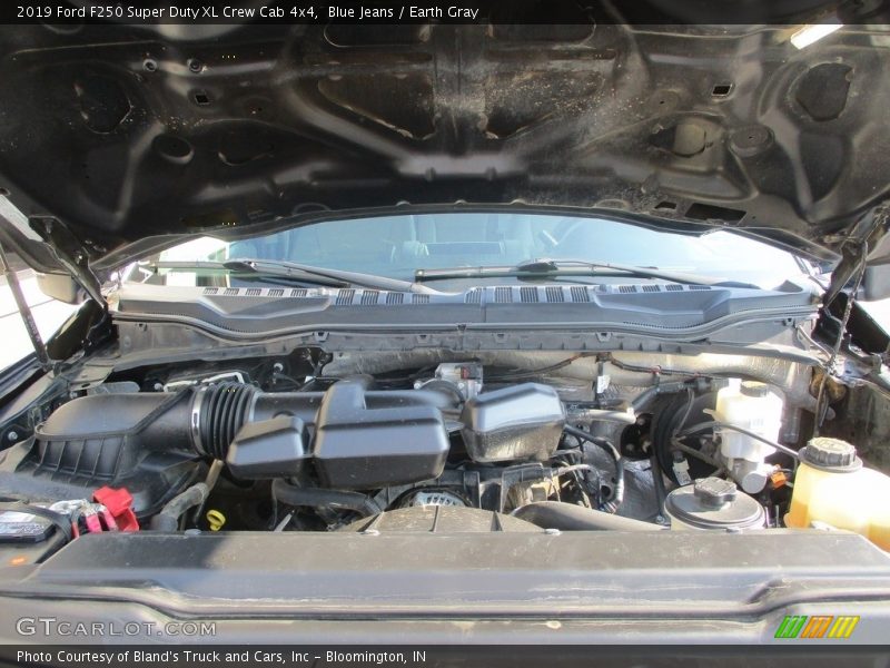 Blue Jeans / Earth Gray 2019 Ford F250 Super Duty XL Crew Cab 4x4