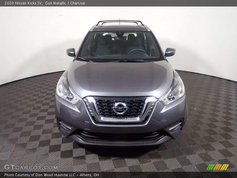 Gun Metallic / Charcoal 2020 Nissan Kicks SV