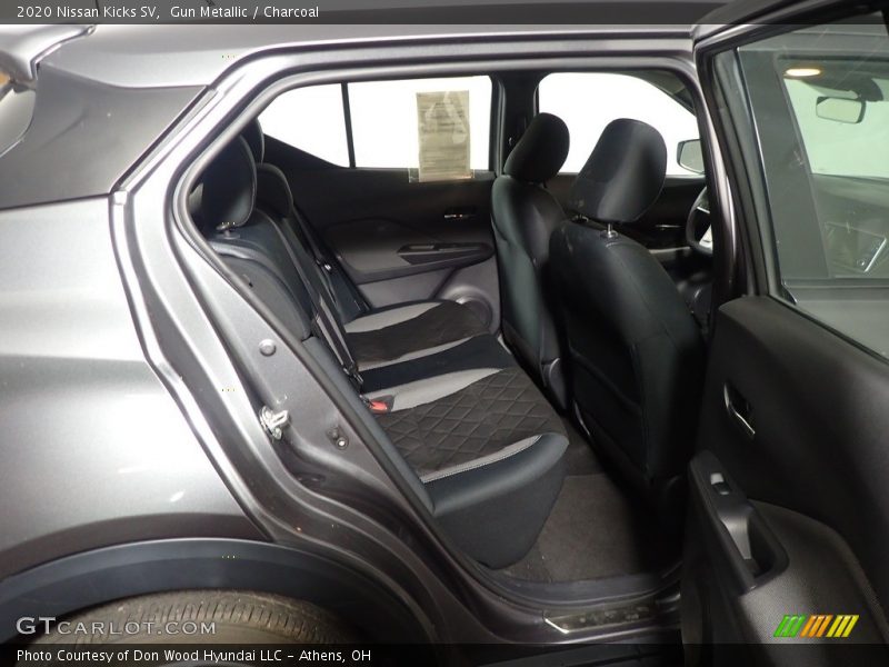 Gun Metallic / Charcoal 2020 Nissan Kicks SV