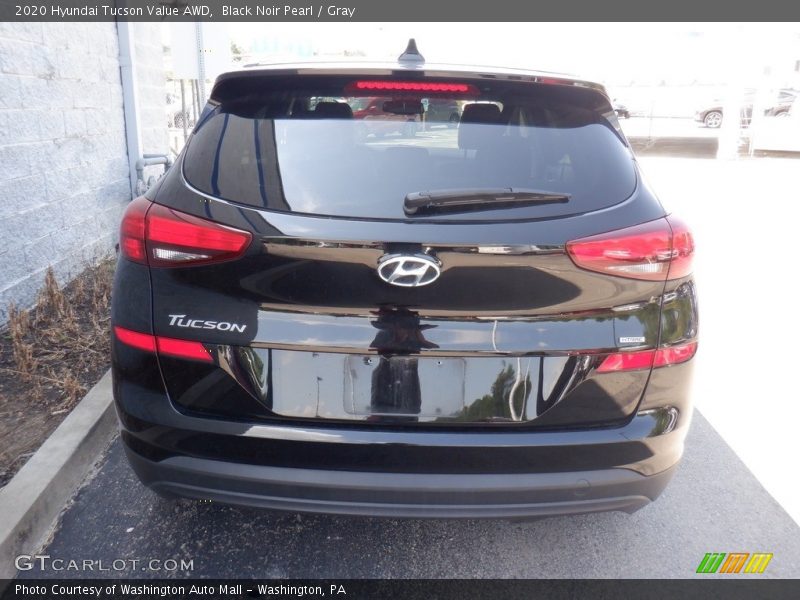 Black Noir Pearl / Gray 2020 Hyundai Tucson Value AWD