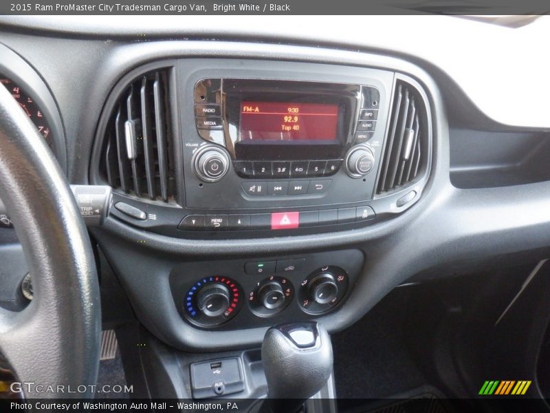 Controls of 2015 ProMaster City Tradesman Cargo Van