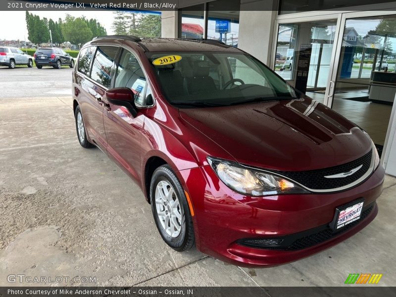 Velvet Red Pearl / Black/Alloy 2021 Chrysler Voyager LXI