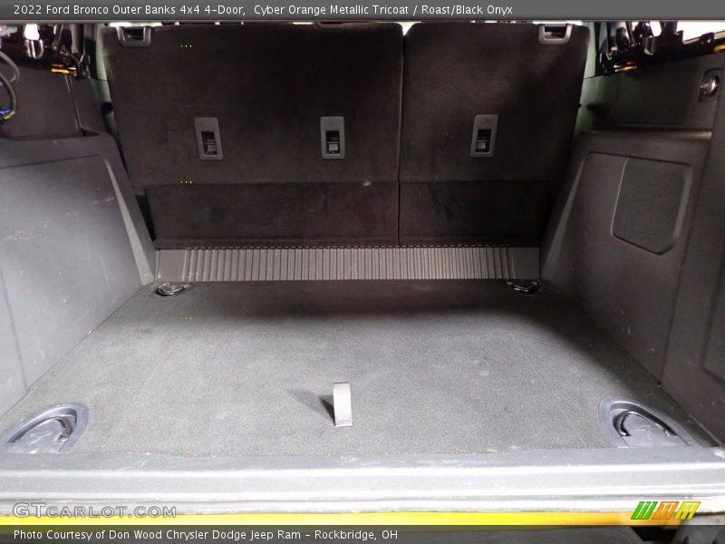  2022 Bronco Outer Banks 4x4 4-Door Trunk