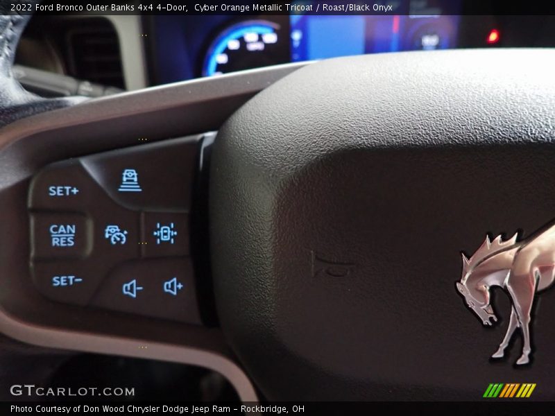  2022 Bronco Outer Banks 4x4 4-Door Steering Wheel