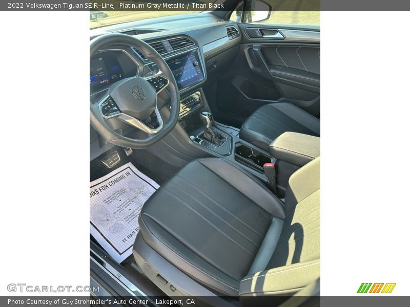 Platinum Gray Metallic / Titan Black 2022 Volkswagen Tiguan SE R-Line