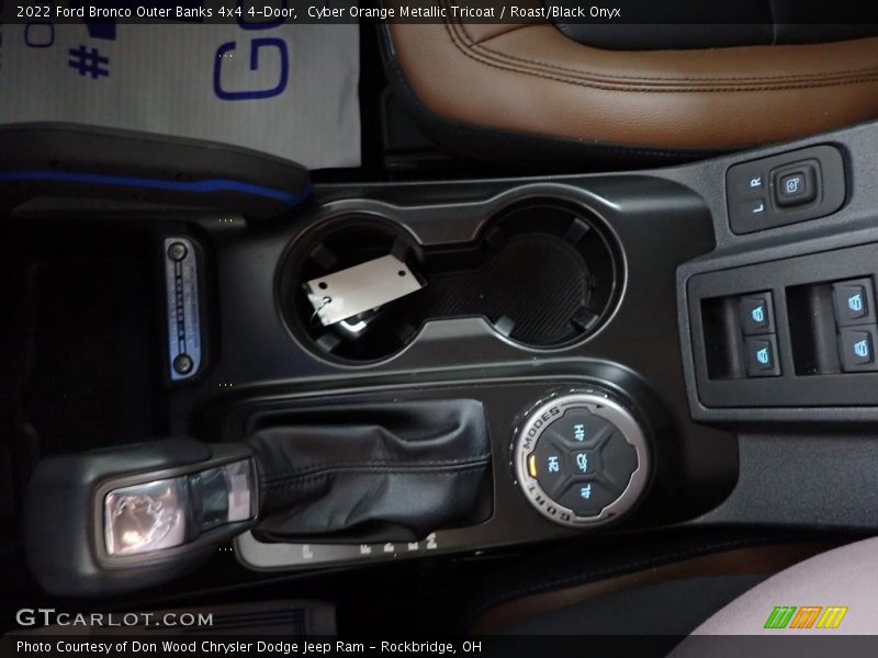 Controls of 2022 Bronco Outer Banks 4x4 4-Door