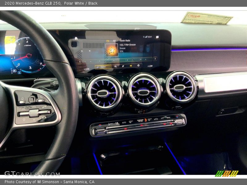 Polar White / Black 2020 Mercedes-Benz GLB 250