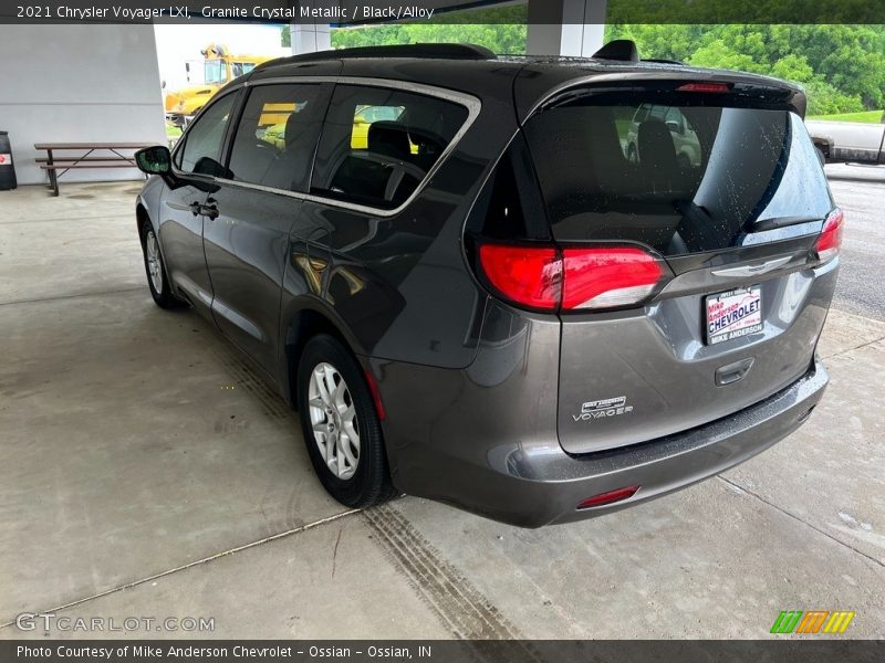 Granite Crystal Metallic / Black/Alloy 2021 Chrysler Voyager LXI