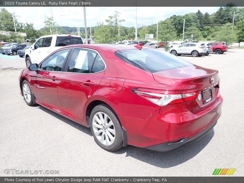 Ruby Flare Pearl / Black 2020 Toyota Camry LE
