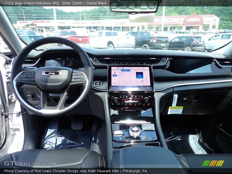 Dashboard of 2023 Grand Cherokee 4XE