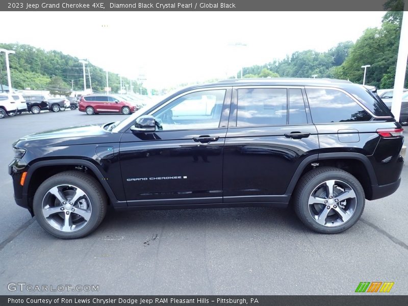 Diamond Black Crystal Pearl / Global Black 2023 Jeep Grand Cherokee 4XE