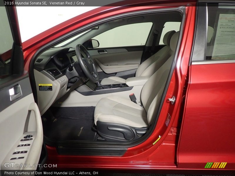 Venetian Red / Gray 2016 Hyundai Sonata SE