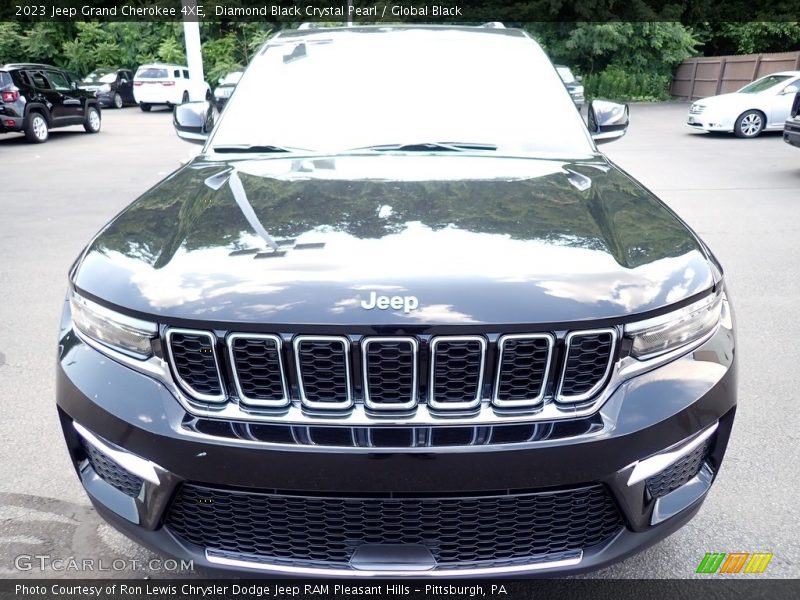 Diamond Black Crystal Pearl / Global Black 2023 Jeep Grand Cherokee 4XE