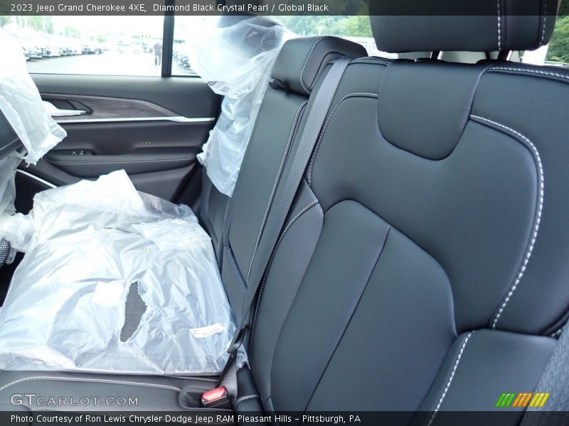 Diamond Black Crystal Pearl / Global Black 2023 Jeep Grand Cherokee 4XE