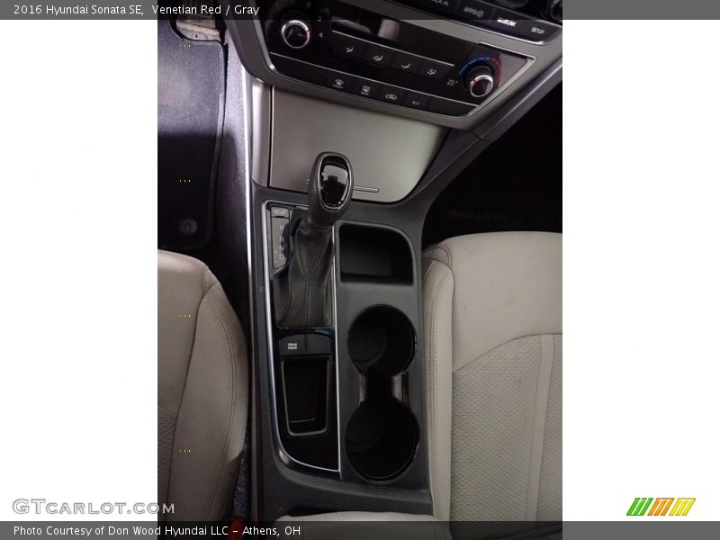 Venetian Red / Gray 2016 Hyundai Sonata SE