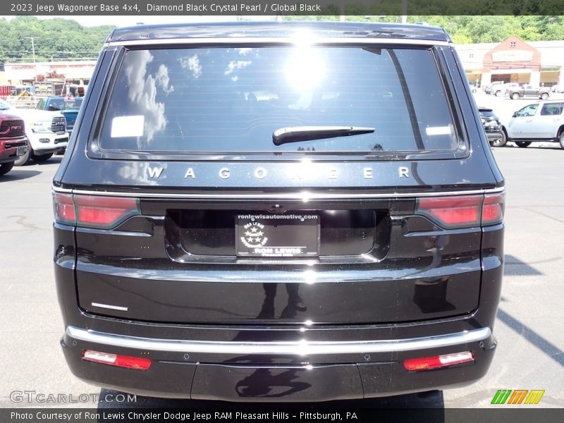 Diamond Black Crystal Pearl / Global Black 2023 Jeep Wagoneer Base 4x4