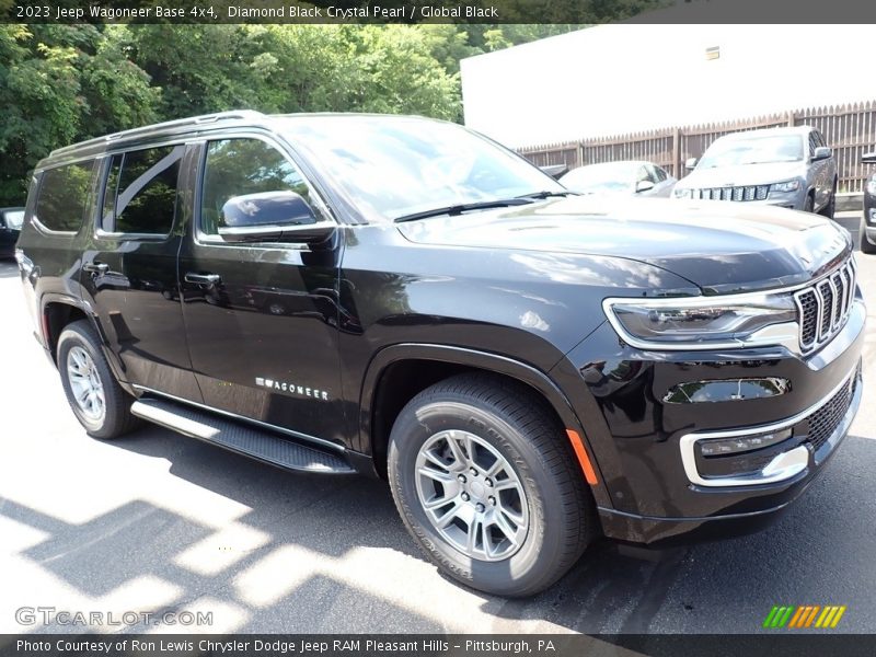 Diamond Black Crystal Pearl / Global Black 2023 Jeep Wagoneer Base 4x4