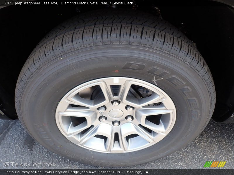 Diamond Black Crystal Pearl / Global Black 2023 Jeep Wagoneer Base 4x4