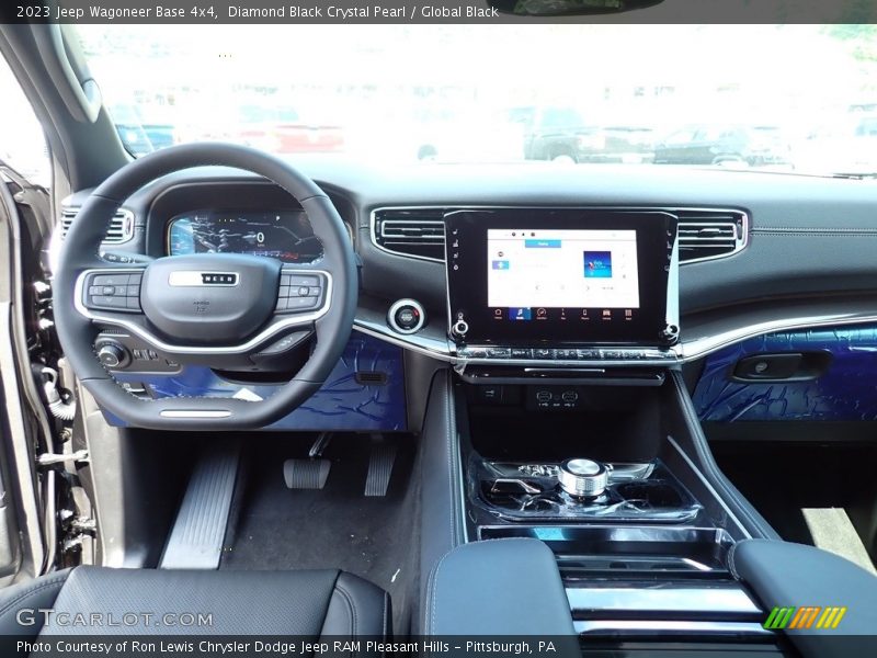 Diamond Black Crystal Pearl / Global Black 2023 Jeep Wagoneer Base 4x4