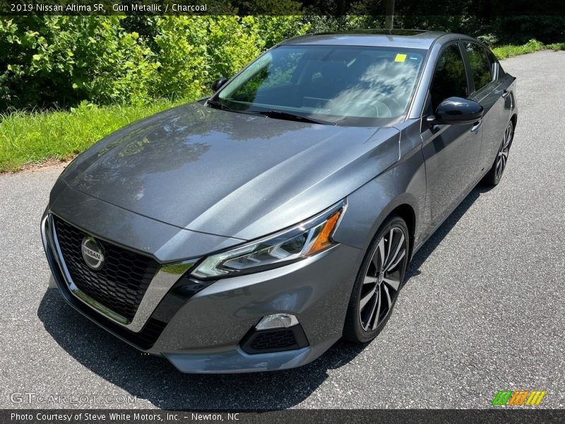 Gun Metallic / Charcoal 2019 Nissan Altima SR