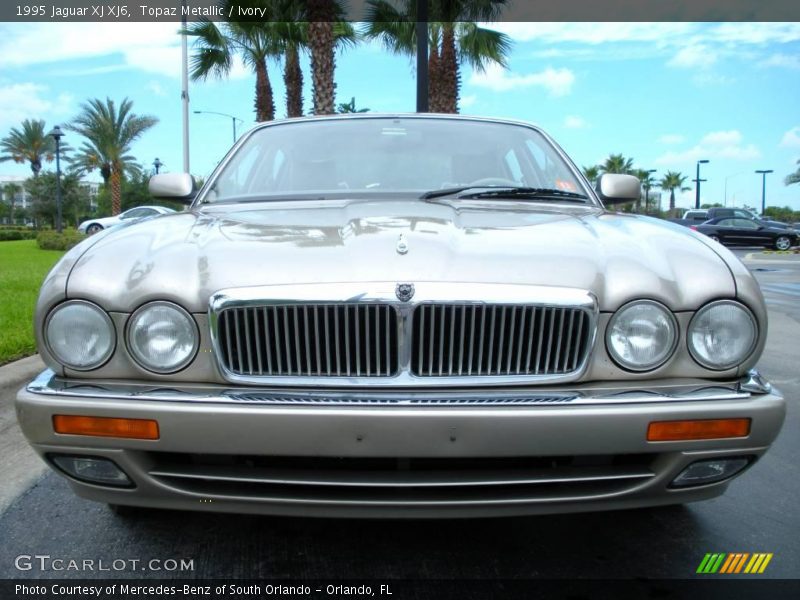 Topaz Metallic / Ivory 1995 Jaguar XJ XJ6