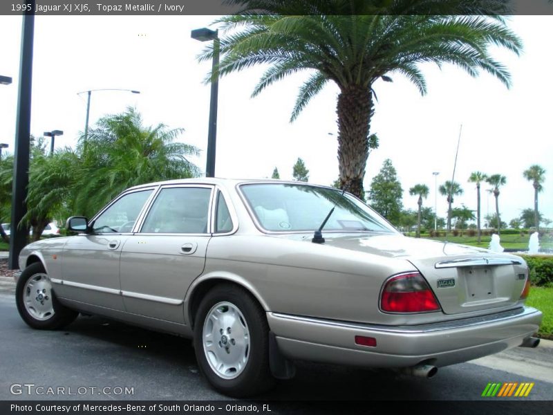 Topaz Metallic / Ivory 1995 Jaguar XJ XJ6