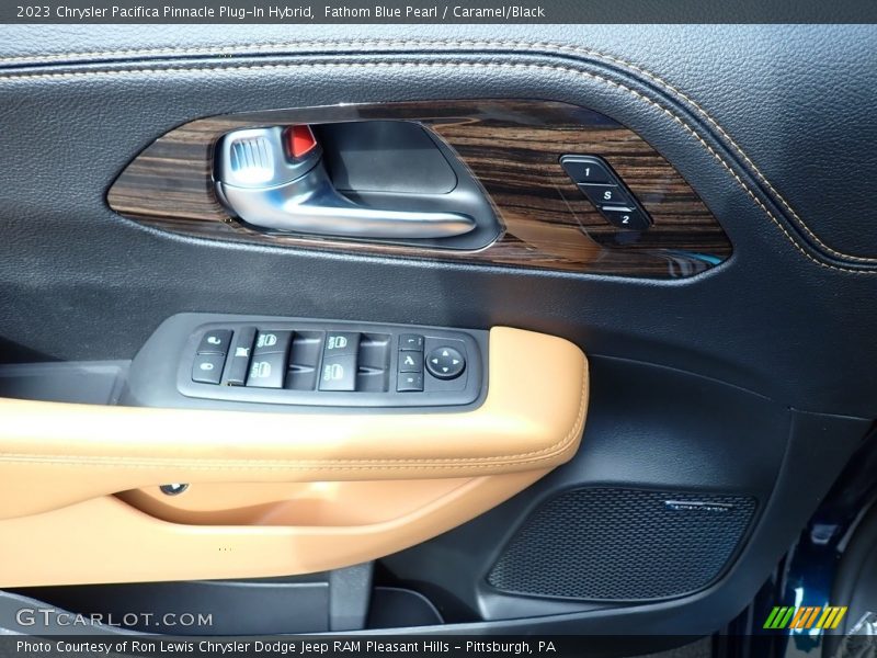 Fathom Blue Pearl / Caramel/Black 2023 Chrysler Pacifica Pinnacle Plug-In Hybrid