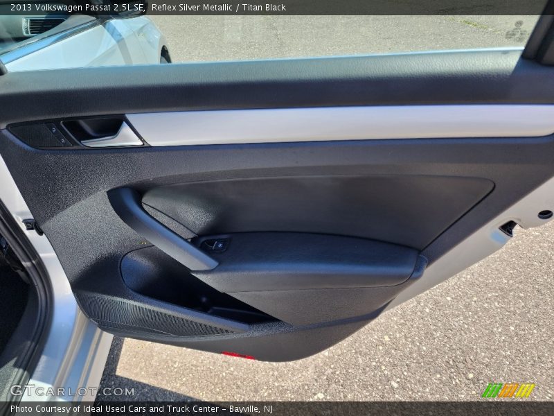 Door Panel of 2013 Passat 2.5L SE