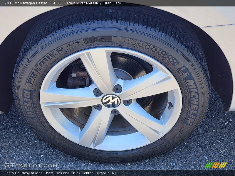  2013 Passat 2.5L SE Wheel