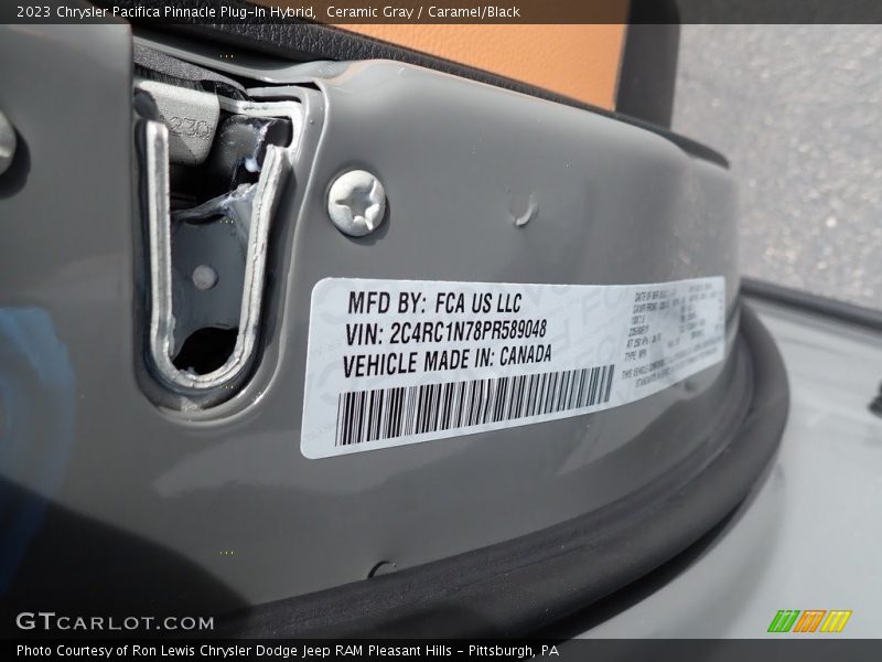 Ceramic Gray / Caramel/Black 2023 Chrysler Pacifica Pinnacle Plug-In Hybrid