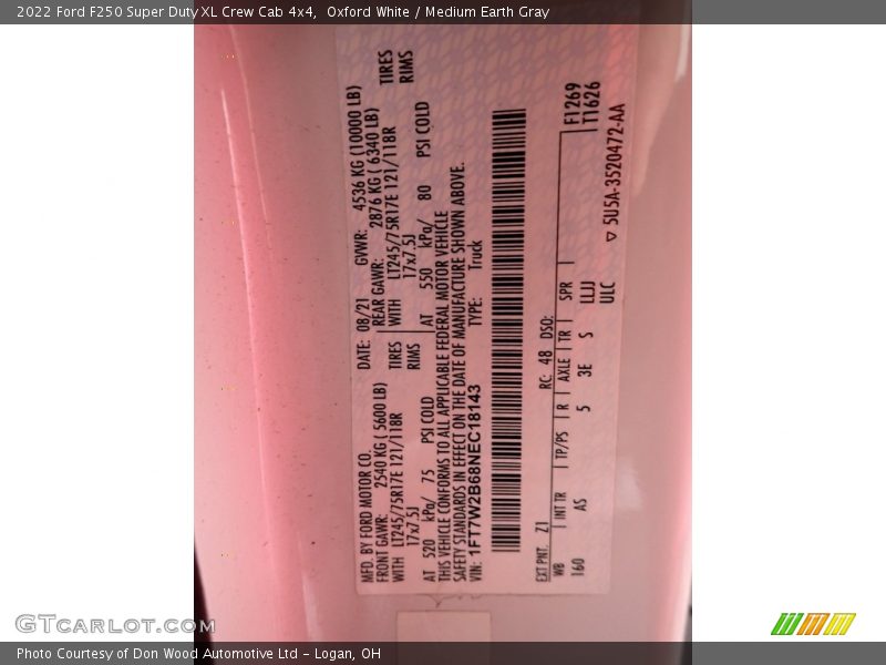 Oxford White / Medium Earth Gray 2022 Ford F250 Super Duty XL Crew Cab 4x4