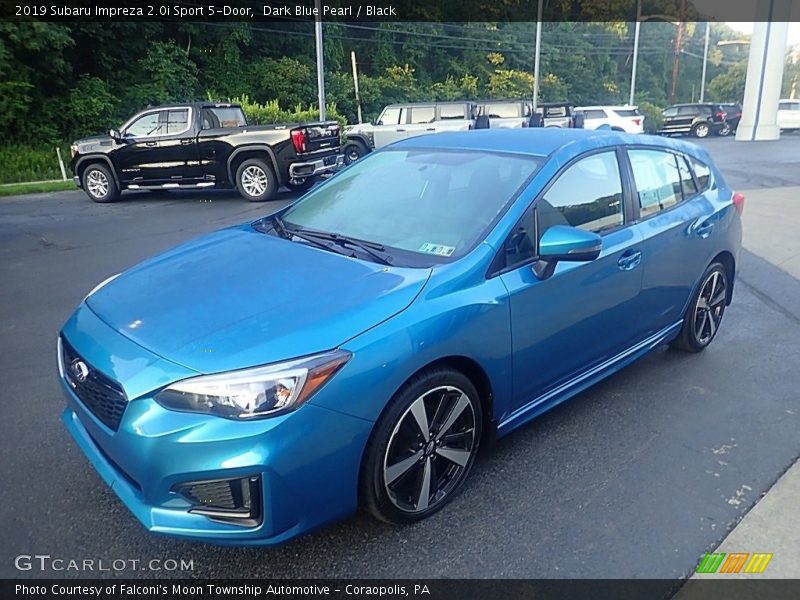 Front 3/4 View of 2019 Impreza 2.0i Sport 5-Door