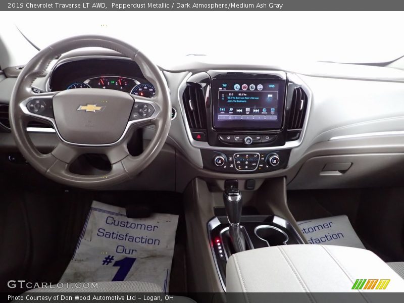 Pepperdust Metallic / Dark Atmosphere/Medium Ash Gray 2019 Chevrolet Traverse LT AWD