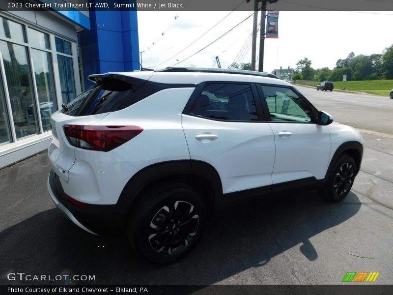 Summit White / Jet Black 2023 Chevrolet TrailBlazer LT AWD
