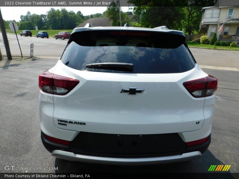 Summit White / Jet Black 2023 Chevrolet TrailBlazer LT AWD