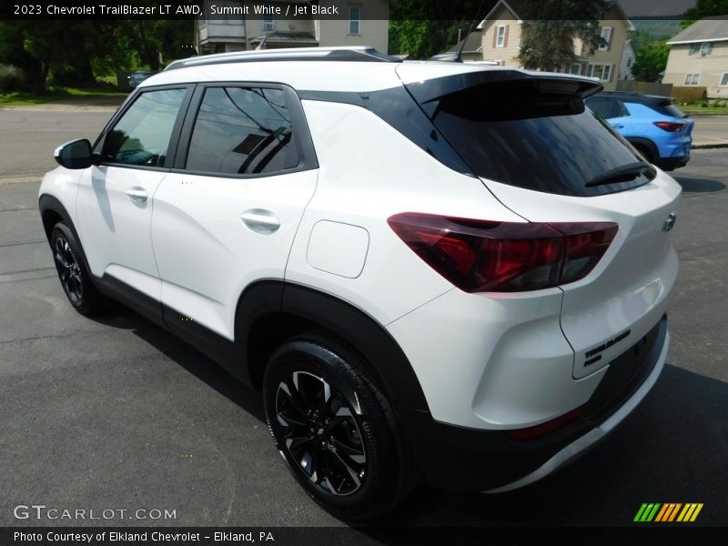 Summit White / Jet Black 2023 Chevrolet TrailBlazer LT AWD