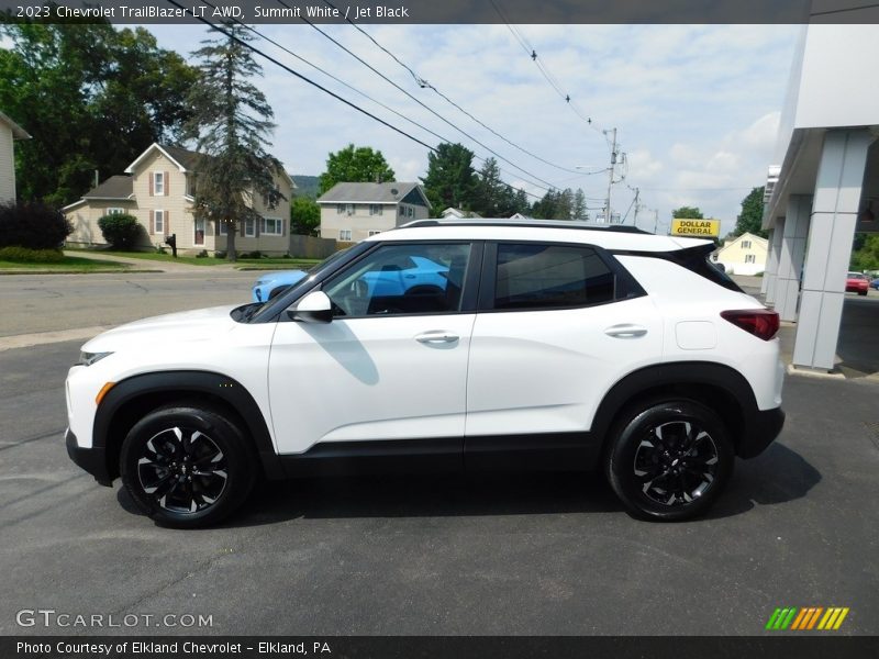 Summit White / Jet Black 2023 Chevrolet TrailBlazer LT AWD