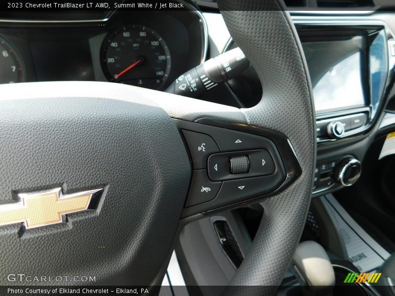Summit White / Jet Black 2023 Chevrolet TrailBlazer LT AWD