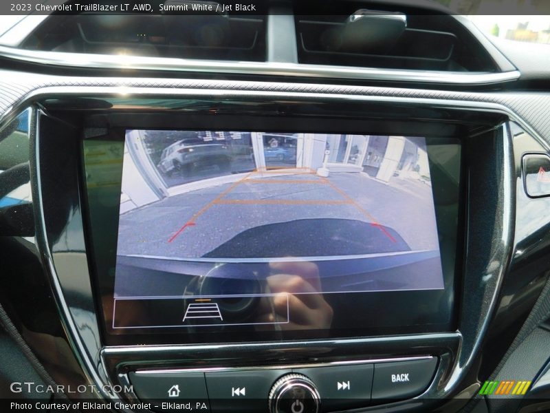 Summit White / Jet Black 2023 Chevrolet TrailBlazer LT AWD
