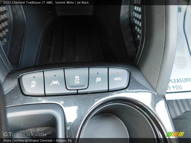 Summit White / Jet Black 2023 Chevrolet TrailBlazer LT AWD