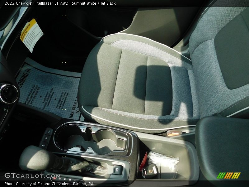 Summit White / Jet Black 2023 Chevrolet TrailBlazer LT AWD
