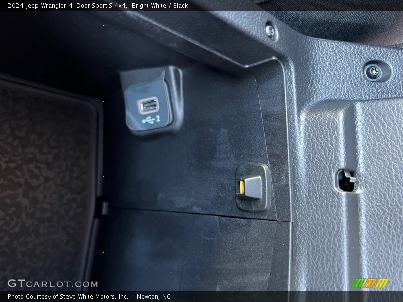 Bright White / Black 2024 Jeep Wrangler 4-Door Sport S 4x4