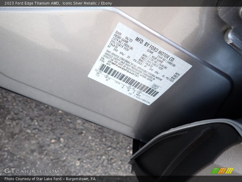 2023 Edge Titanium AWD Iconic Silver Metallic Color Code JS